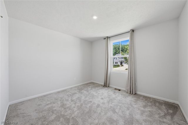 140 Wildflower Drive, Elyria, OH 44035