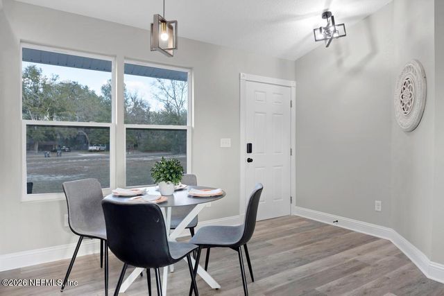 4561 CHIPMUNK Road, Middleburg, FL 32068