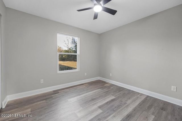 4561 CHIPMUNK Road, Middleburg, FL 32068