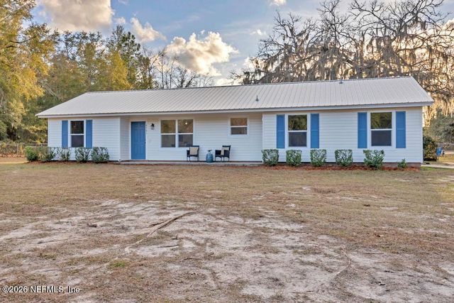 4561 CHIPMUNK Road, Middleburg, FL 32068