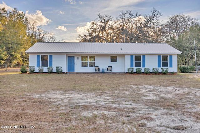 4561 CHIPMUNK Road, Middleburg, FL 32068