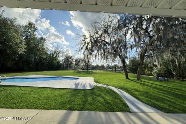 4561 CHIPMUNK Road, Middleburg, FL 32068