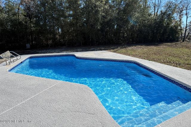 4561 CHIPMUNK Road, Middleburg, FL 32068