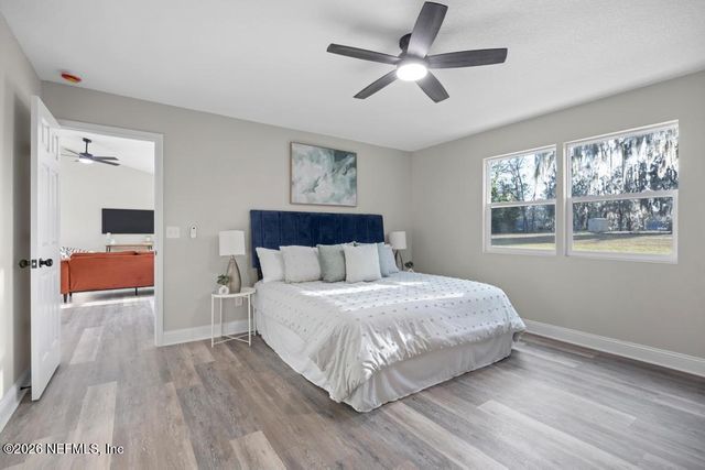 4561 CHIPMUNK Road, Middleburg, FL 32068