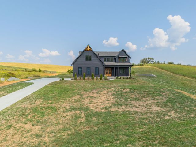 1619 Spencer Mill Rd, Burns, TN 37029
