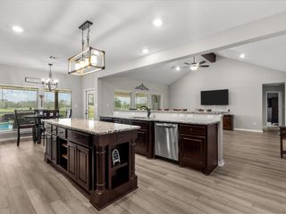 16941 Cowan Road, Alvin, TX 77511