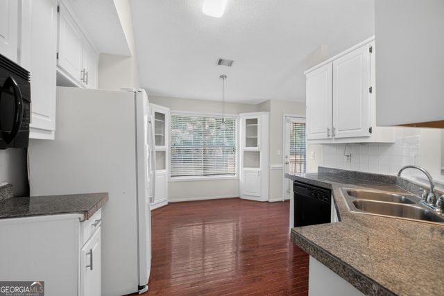 10683 Redbud Lane, Jonesboro, GA 30238