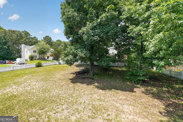 10683 Redbud Lane, Jonesboro, GA 30238