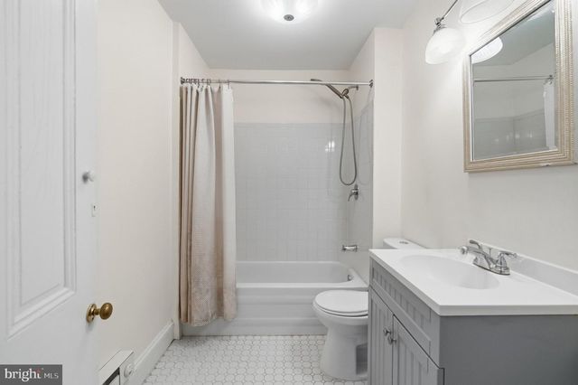 3547 INDIAN QUEEN LN, Philadelphia, PA 19129