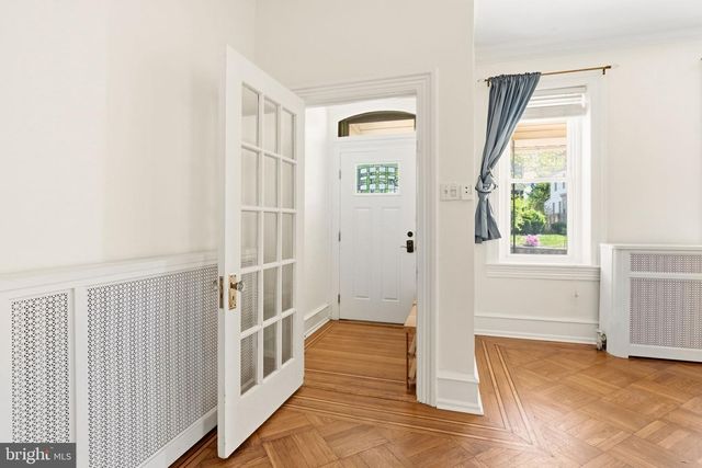 3547 INDIAN QUEEN LN, Philadelphia, PA 19129