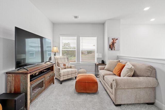 144 Monterey Oak TRL, Georgetown, TX 78628