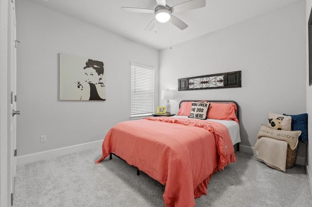144 Monterey Oak TRL, Georgetown, TX 78628
