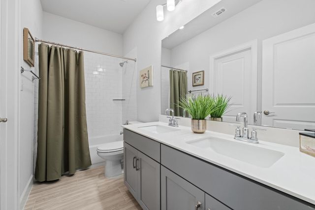 144 Monterey Oak TRL, Georgetown, TX 78628