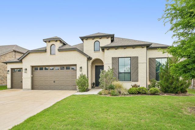 449 Country Meadows Boulevard, Waxahachie, TX 75165