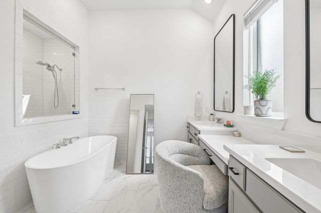 449 Country Meadows Boulevard, Waxahachie, TX 75165