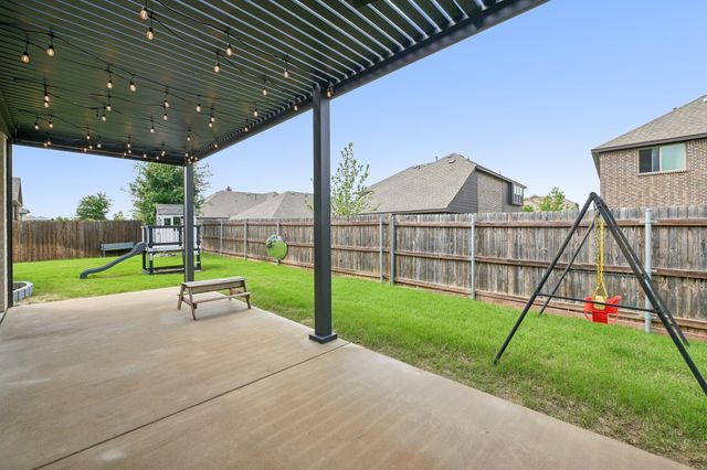 449 Country Meadows Boulevard, Waxahachie, TX 75165