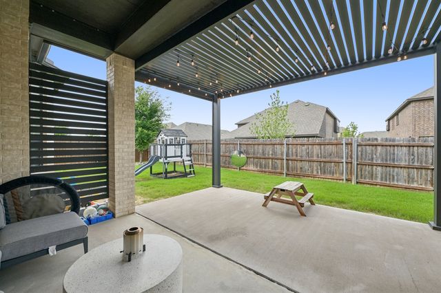 449 Country Meadows Boulevard, Waxahachie, TX 75165