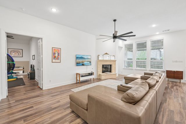 449 Country Meadows Boulevard, Waxahachie, TX 75165