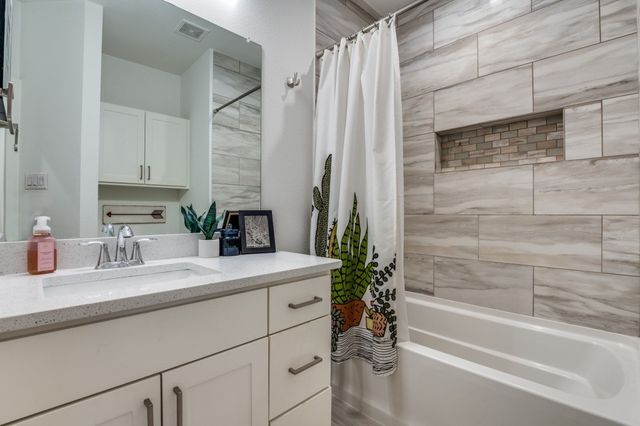 1110 Claude Street, Dallas, TX 75203