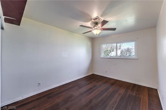 6604 Larchwood Lane, Las Vegas, NV 89103