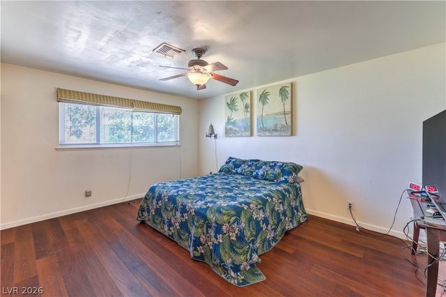 6604 Larchwood Lane, Las Vegas, NV 89103