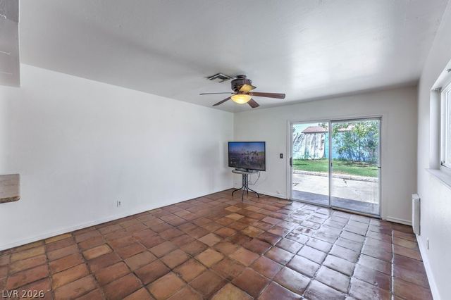 6604 Larchwood Lane, Las Vegas, NV 89103
