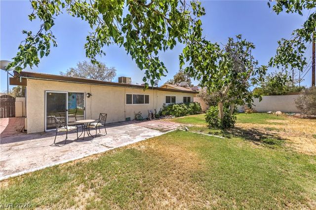 6604 Larchwood Lane, Las Vegas, NV 89103