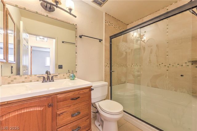 6604 Larchwood Lane, Las Vegas, NV 89103