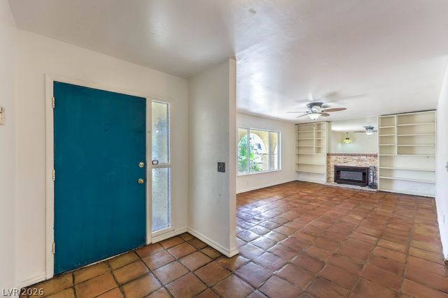 6604 Larchwood Lane, Las Vegas, NV 89103