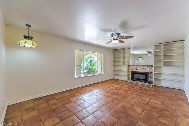 6604 Larchwood Lane, Las Vegas, NV 89103