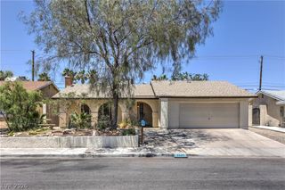 6604 Larchwood Lane, Las Vegas, NV 89103