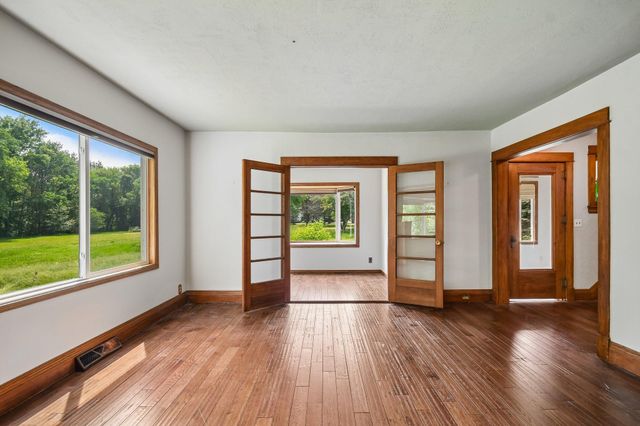 11551 278th Street, Chisago City, MN 55013