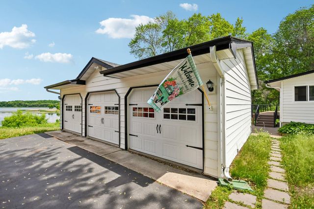 11551 278th Street, Chisago City, MN 55013