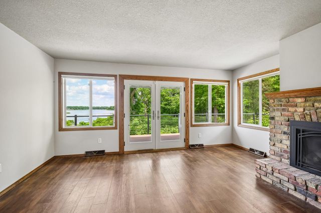 11551 278th Street, Chisago City, MN 55013