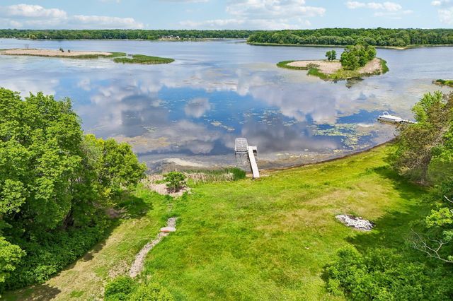 11551 278th Street, Chisago City, MN 55013