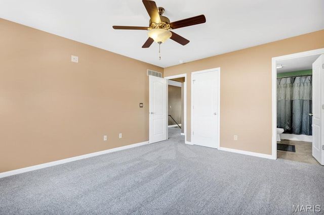 147 Creekside Drive, Winfield, MO 63389