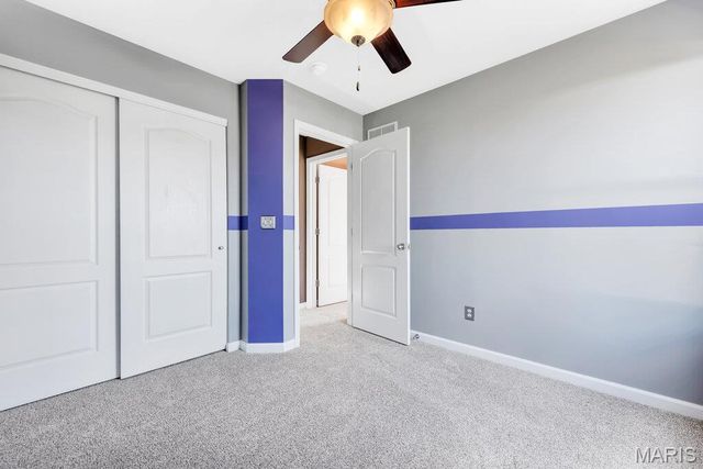 147 Creekside Drive, Winfield, MO 63389