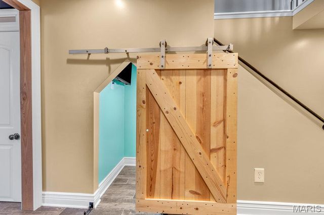 147 Creekside Drive, Winfield, MO 63389