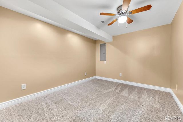 147 Creekside Drive, Winfield, MO 63389