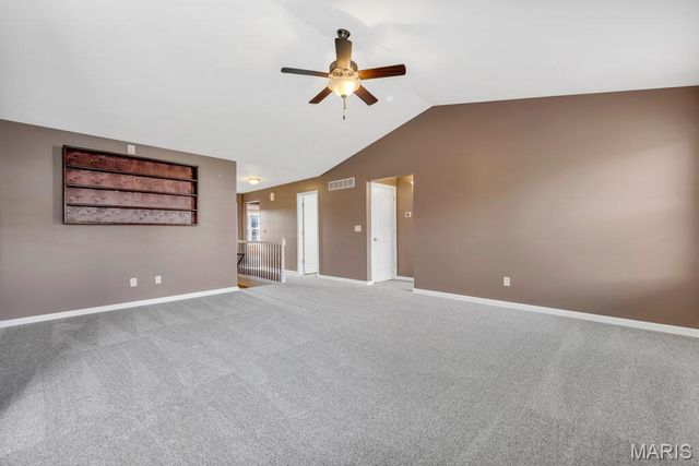 147 Creekside Drive, Winfield, MO 63389