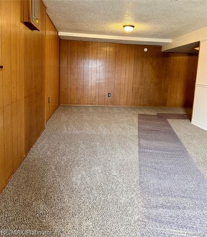 3428 River Birch Drive, Flint, MI 48532