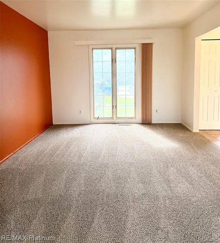 3428 River Birch Drive, Flint, MI 48532