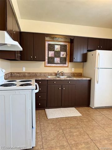 3428 River Birch Drive, Flint, MI 48532