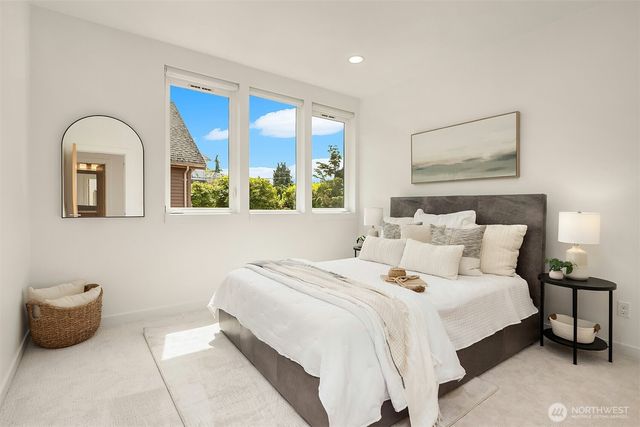 7349 California Avenue SW, Seattle, WA 98136