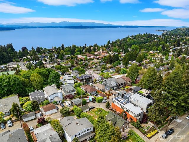 7349 California Avenue SW, Seattle, WA 98136