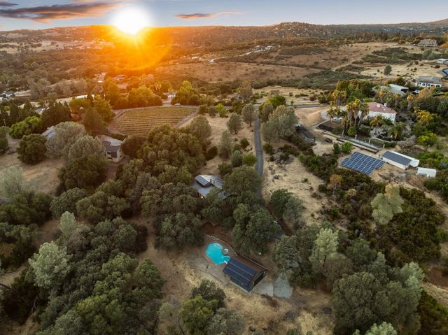 4928 Flying C Rd, Shingle Springs, CA 95682