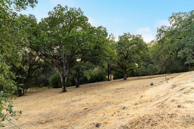 4928 Flying C Rd, Shingle Springs, CA 95682