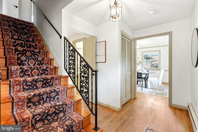 1555 MISSION RD, Lancaster, PA 17601
