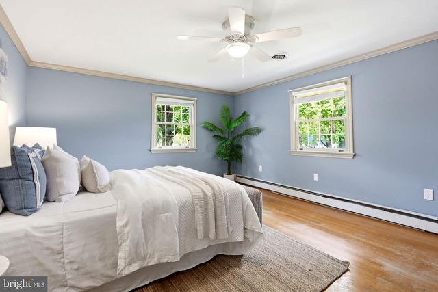 1555 MISSION RD, Lancaster, PA 17601