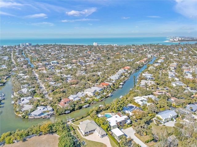 5144 OXFORD DRIVE, Sarasota, FL 34242